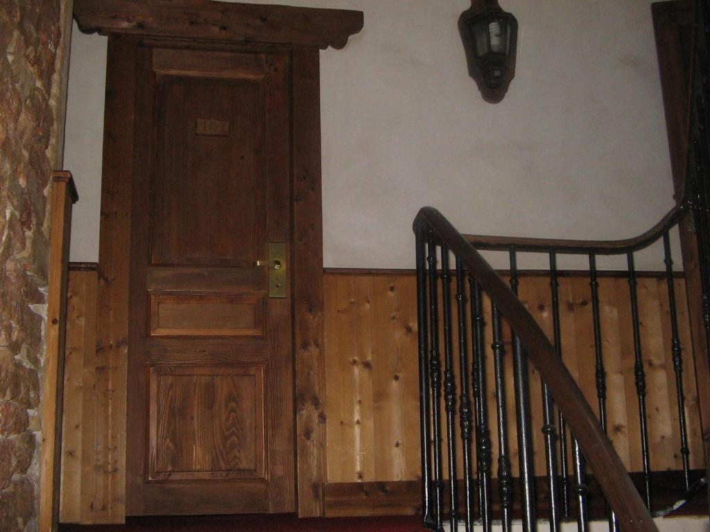 מלון טורנוס Le Relais De L'Abbaye מראה חיצוני תמונה